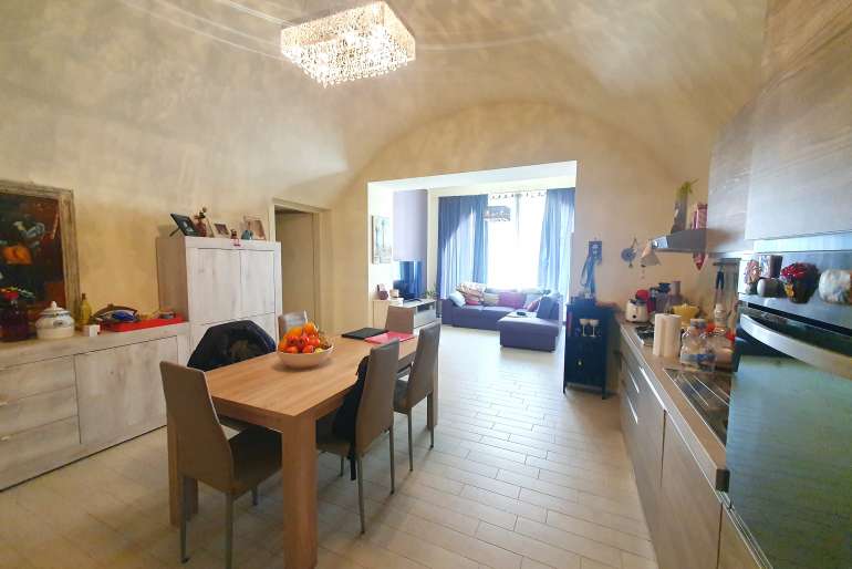 VENDESI MODERNO TRILOCALE - LUMEZZANE
