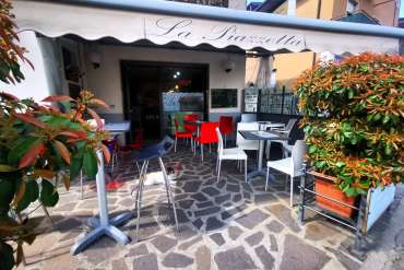 VENDESI ATTIVITÀ COMMERCIALE "BAR" - VILLA CARCINA