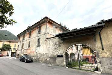 VENDESI EDIFICIO DA RIQUALIFICARE - OTTIMO INVESTIMENTO - GARDONE V.T.