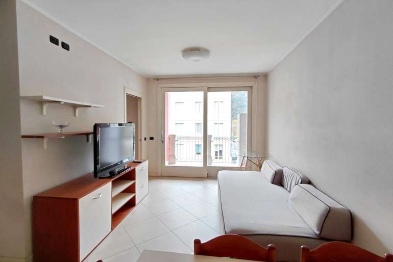 VENDESI MODERNO BILOCALE ARREDATO - SAREZZO