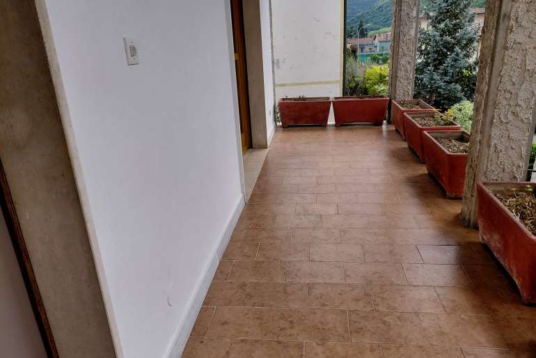 36 36